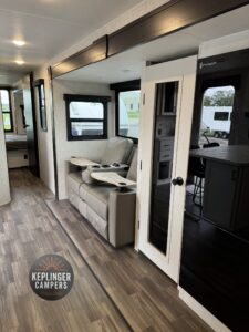 2025 Open Range Light Travel Trailer 263KBS