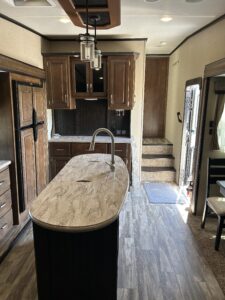 2019 Grand Design Reflection 337RLS