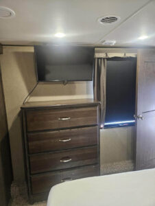 2016 Grand Design Solitude 377MB