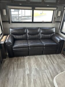Grand Design 2021 Solitude ST310GK