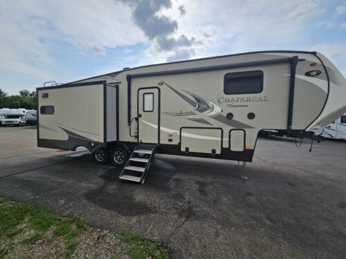 2020 Chaparal 27 RKS