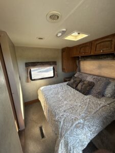 2013 Rockwood Ultra Lite 2604WS