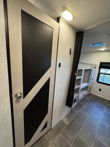 2022 M32 Heartland Mallard