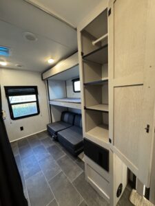 2022 M32 Heartland Mallard