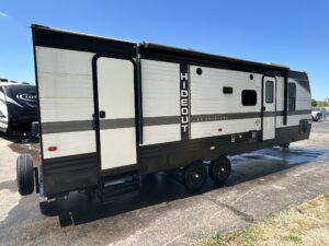 2022 Keystone Hideout – 272BH