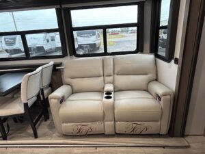 2024 Keystone Montana 3857BR
