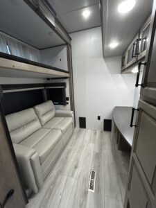 2024 Keystone Montana 3857BR