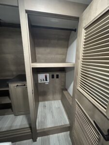 2024 Keystone Montana 3857BR