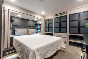 2026 SPORTSTER X 5TH WHEEL TOY HAULER 3914X