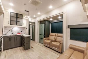 2026 SPORTSTER X 5TH WHEEL TOY HAULER 3914X