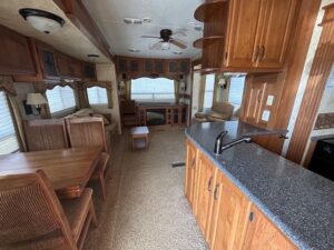 2010 Keystone Montana 3665RE