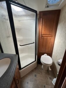 2010 Keystone Montana 3665RE