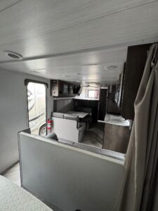 2022 WILDWOOD X-LITE 261BHXL