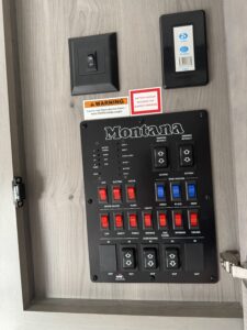 2022 KEYSTONE MONTANA 3231CK