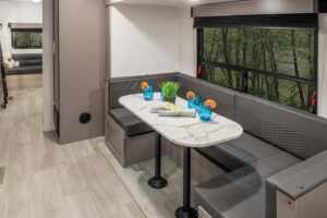 2027 SPORTSMEN 332BHK BY KZ-RV