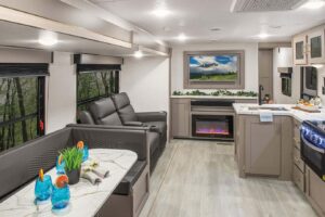 2027 SPORTSMEN 332BHK BY KZ-RV