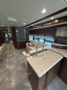 2015 WINNEBAGO JOURNEY 40R