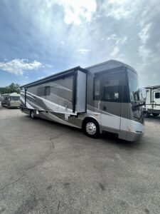 2015 WINNEBAGO JOURNEY 40R