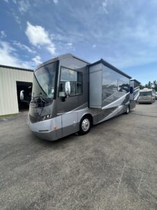 2015 WINNEBAGO JOURNEY 40R