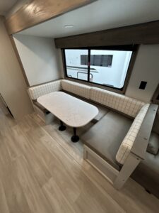 2027 SPORTSMEN 332BHK BY KZ-RV