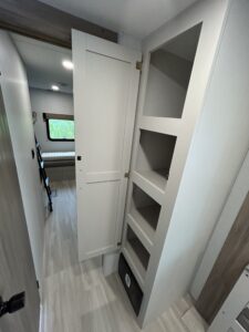2027 SPORTSMEN 332BHK BY KZ-RV