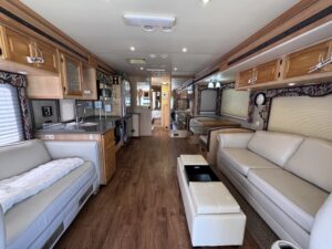 2006 FLEETWOOD PROVIDENCE 39L 350HP