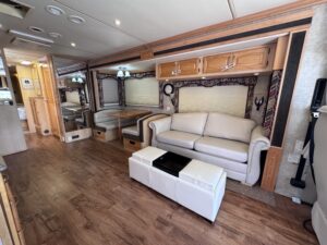 2006 FLEETWOOD PROVIDENCE 39L 350HP