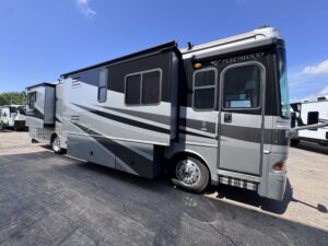 2006 FLEETWOOD PROVIDENCE 39L 350HP