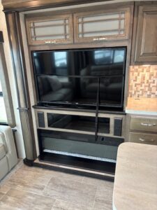2020 MONTANA 3121RL by KEYSTONE