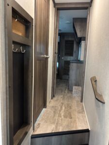 2020 MONTANA 3121RL by KEYSTONE