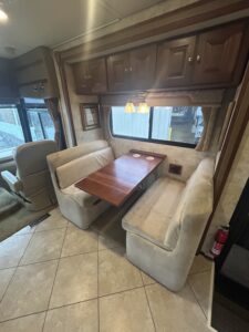 2012 ITASCA SUNCRUISER 35P