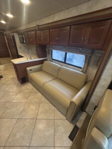 2012 ITASCA SUNCRUISER 35P