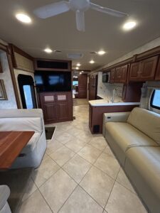 2012 ITASCA SUNCRUISER 35P