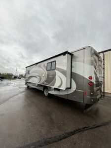 2012 ITASCA SUNCRUISER 35P