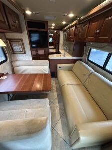 2012 ITASCA SUNCRUISER 35P